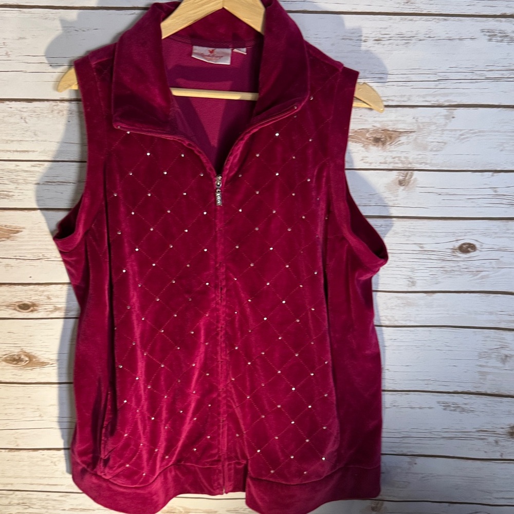 Quaker Factory Velour Quilted Rhinestone Zip Front Vest Burgundy / Wine Red 1X - Picture 9 of 9